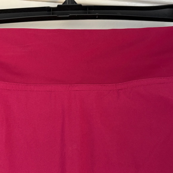 Lululemon Athletic Skort in Deep Raspberry - Picture 3 of 4